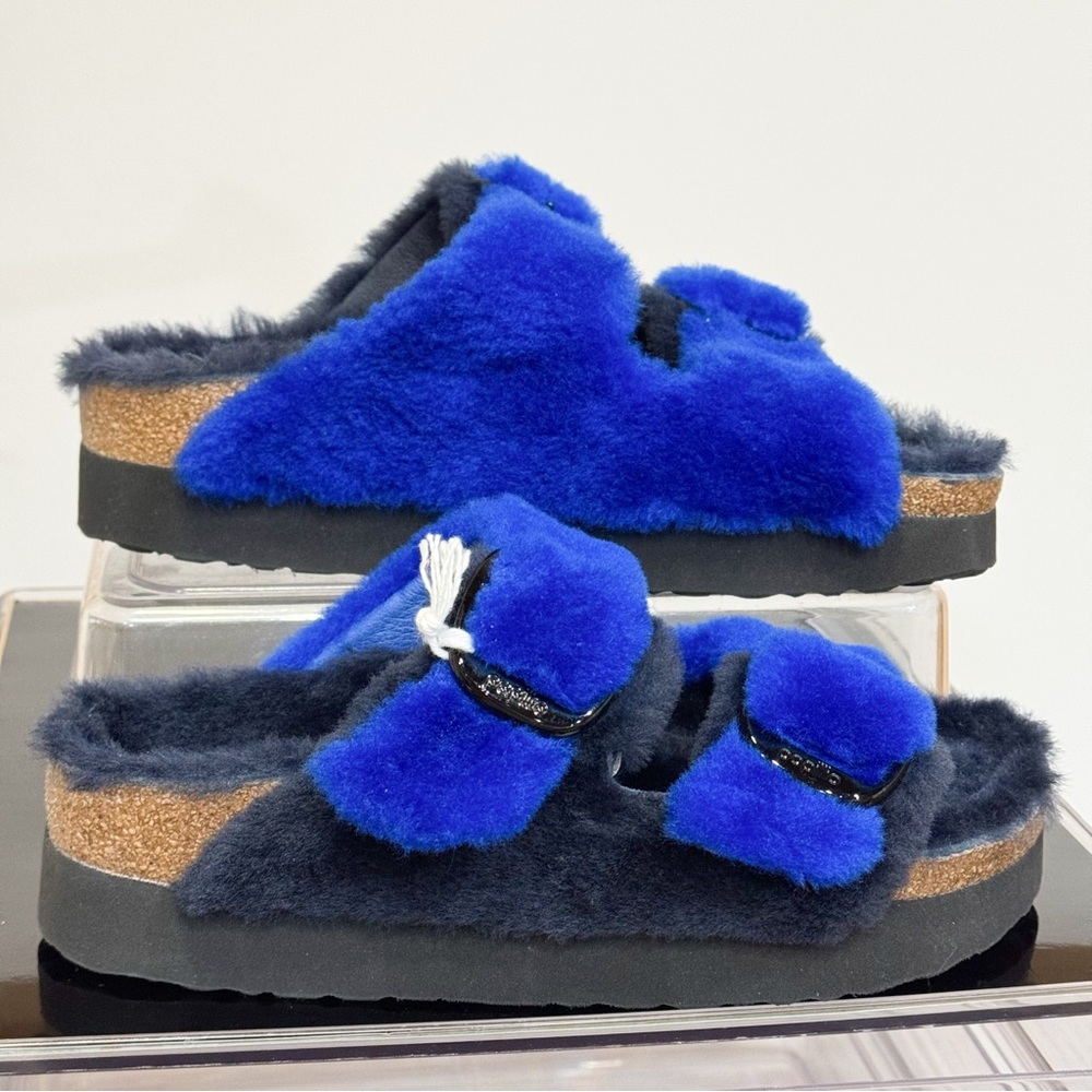 BIRKENSTOCK Women’s PAPILLIO  Arizona Big Buckle Shearling

Non Smoking/No Pets - Picture 5 of 13